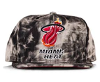 Mitchell & Ness Miami Heat NBA Snapback - Dyed