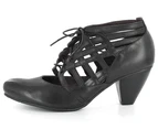 Zola Collection Women's Kross Shoe - Black