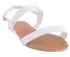 Billini Women's Manson Flat Sandal - White