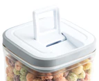 Curver Grand Chef Cube 1.8L Storage Container - White/Grey