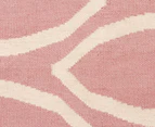 Isobel Modern Outline 225x155cm Rug - Pink