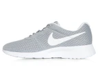 Nike Women's Tanjun Shoe - Grey/White