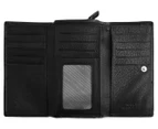Tosca Patent Quilt Medium Leather Purse - Black
