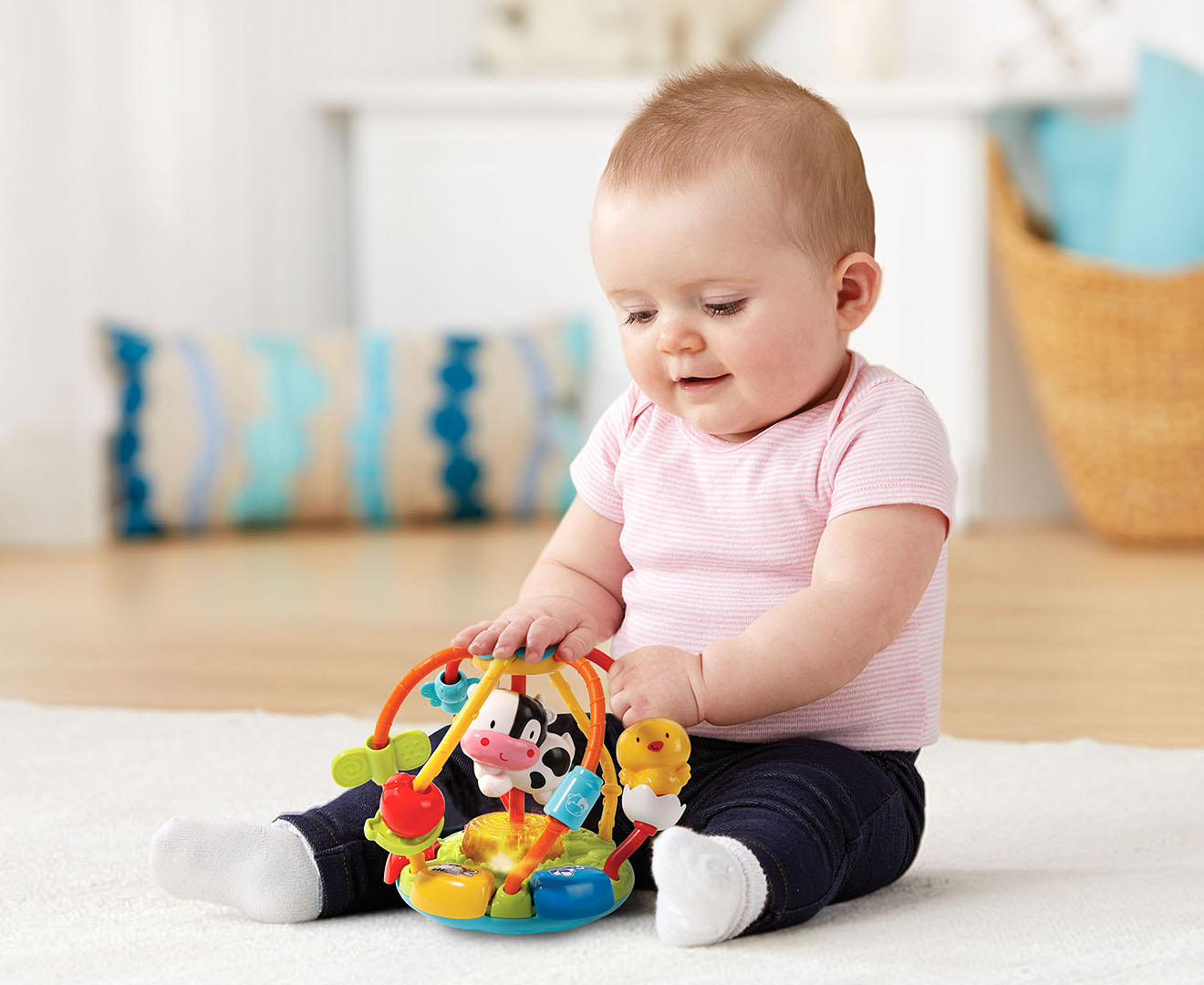 VTech Baby Little Friendlies Shake & Roll Baby Busy Ball | Catch.co.nz