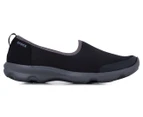 Crocs Women's Busy Day Stretch Skimmer Shoes - Black/Graphite