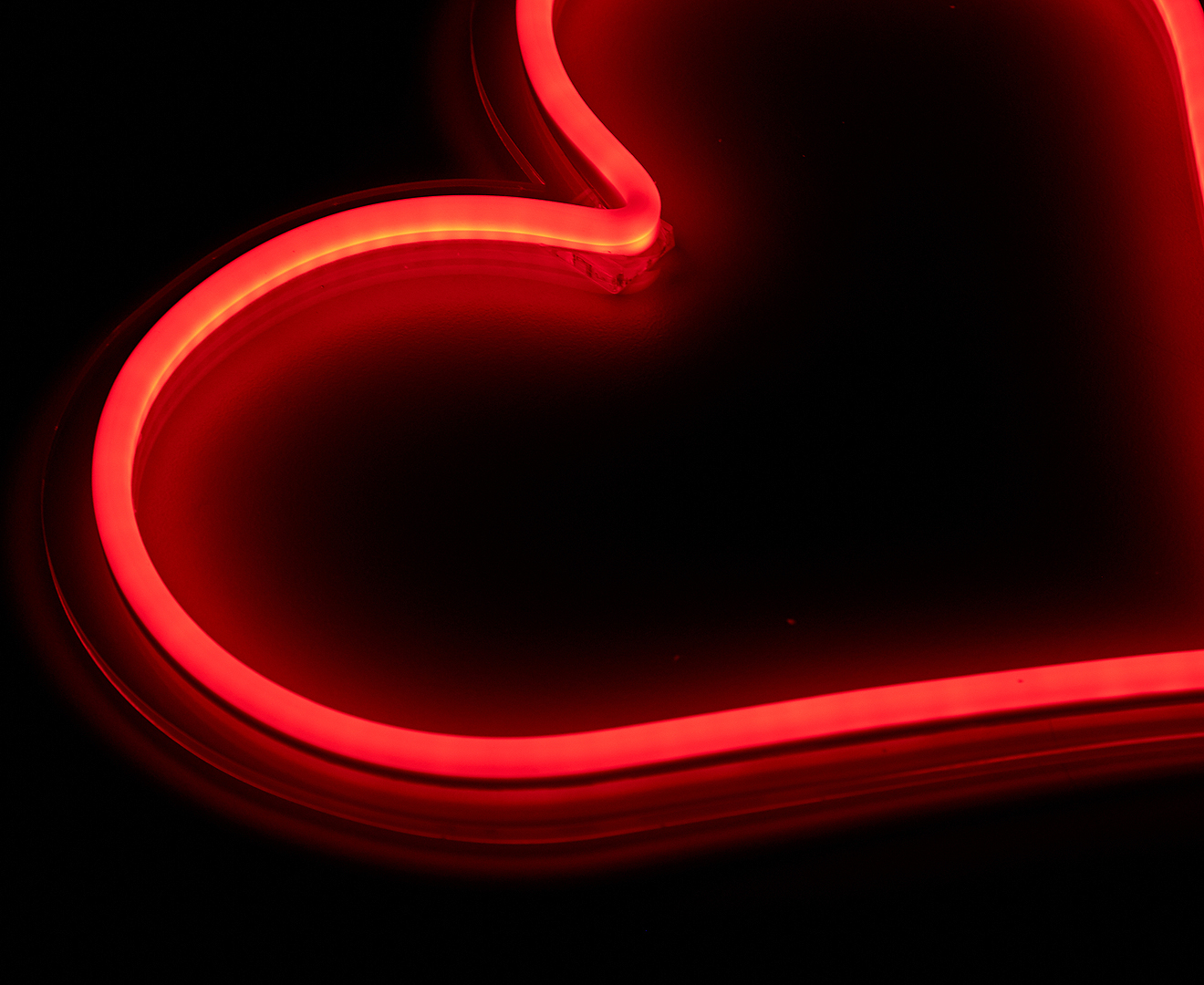 LIT. 32x34cm LED Flexheart Neon Heart Wall Light - Red | Catch.com.au