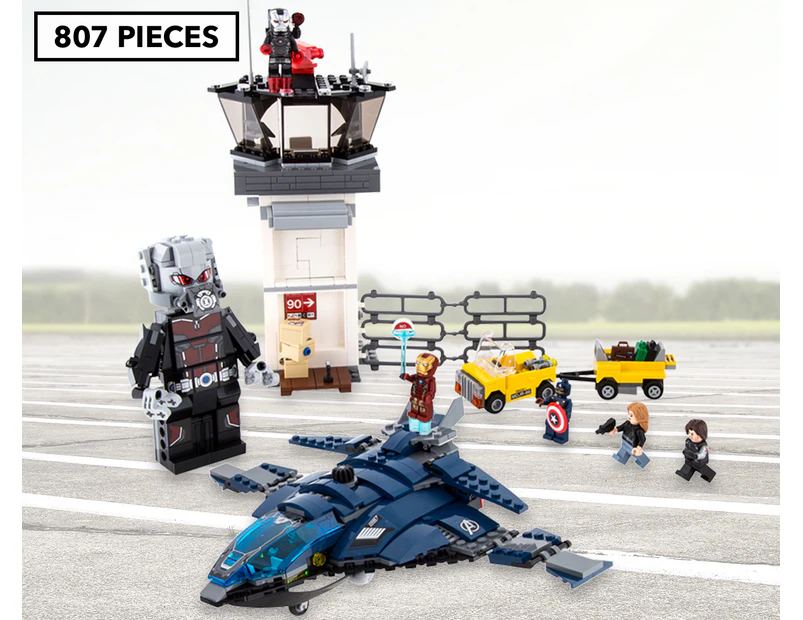 LEGO® Super Heroes Airport Battle Building Set
