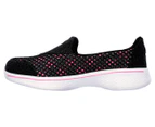 Skechers Pre/Grade-School Girls' GOwalk 4 Kindle Shoe - Black/Hot Pink