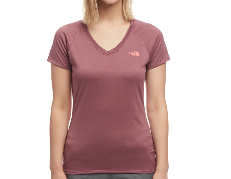 The North Face Women's V-Neck Tee - Rose/Coral