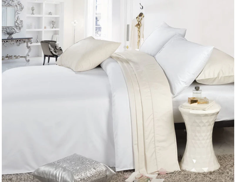 2000TC Five Star Luxury King  Bed Quilt cover set -White