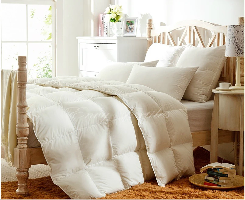 Luxury Duck Feather Down Quilt-Super King