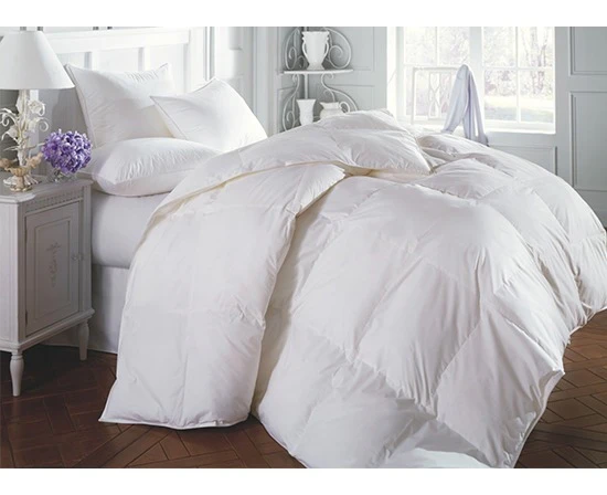 50/50 White Goose Down & Feather Quilt-Double