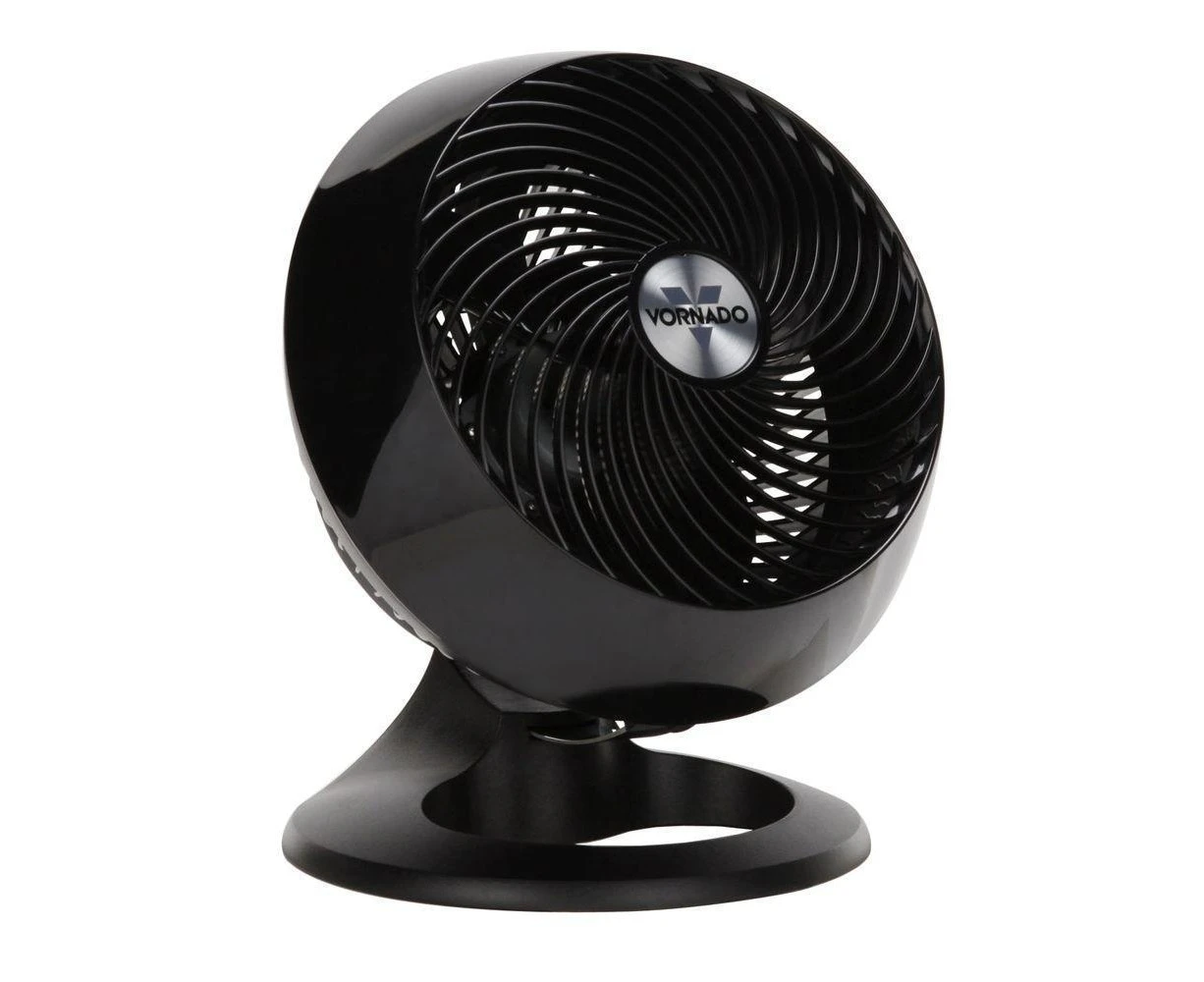 Vornado 660 Black Gloss Whole Room Air Circulator Fan 30.5cm