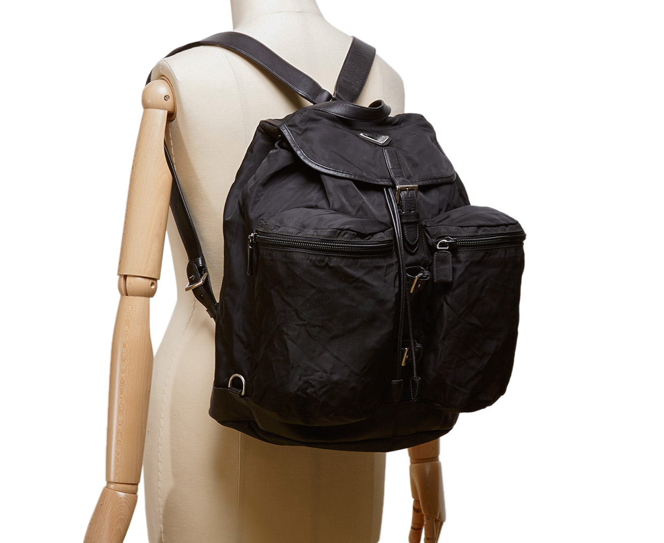 Pre-Loved Prada Nylon Backpack 7JPRBP007 - Black | GroceryRun.com.au
