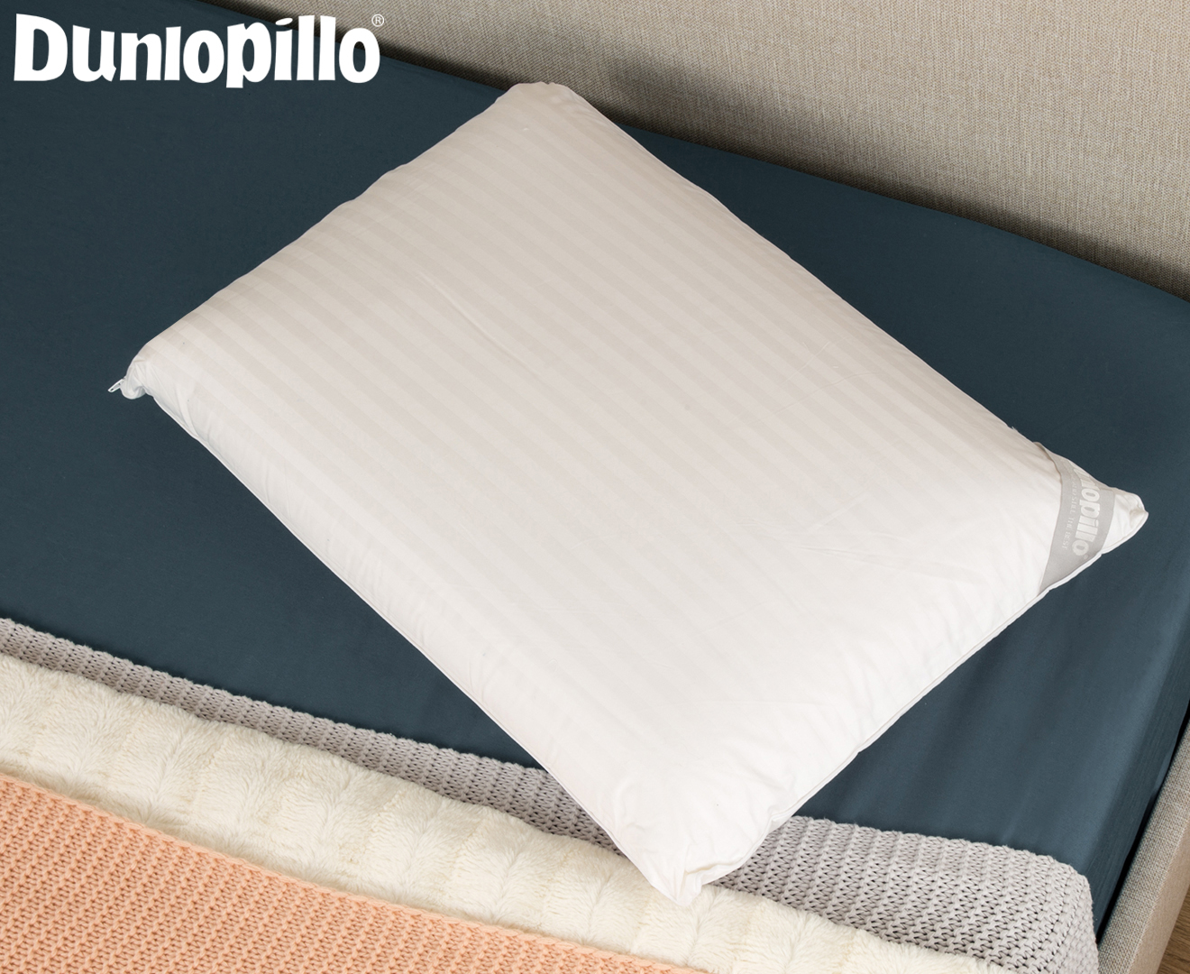 Dunlopillo Luxurious Latex Medium Profile Firm Feel Pillow