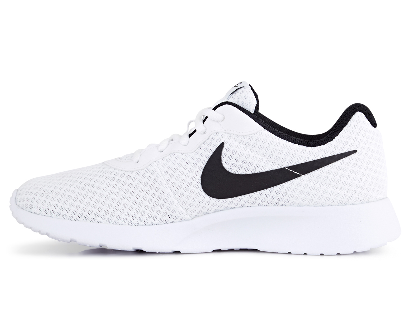 nike black and white tanjun