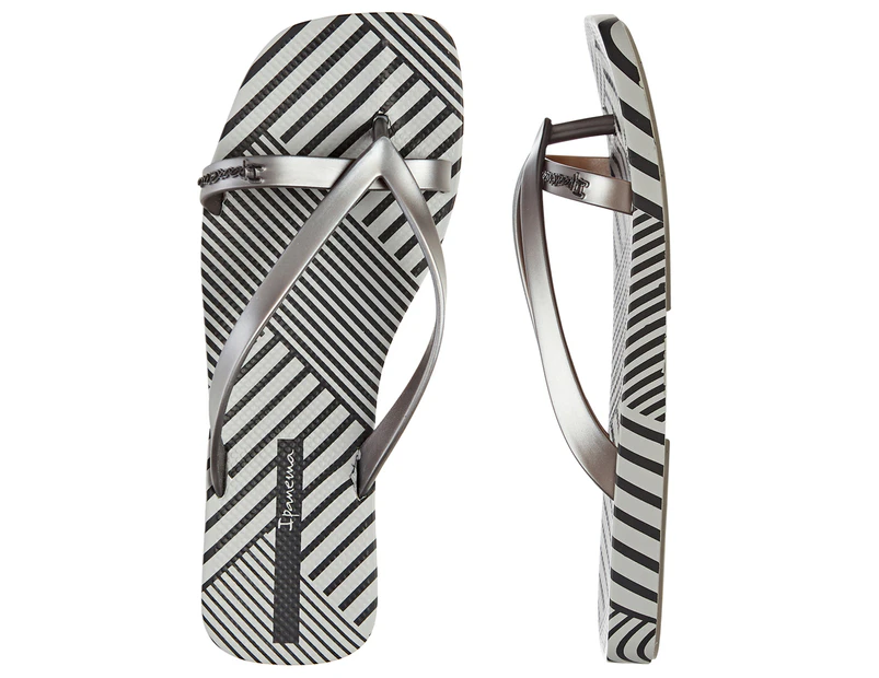 Ipanema Women's Gecco VII Thongs - Grey/Silver