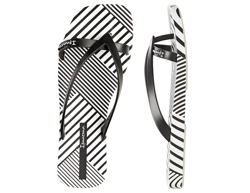 Ipanema Women s Gecco VII Thongs White Black Catch .au