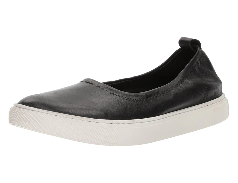 Kenneth Cole New York Womens Kam Ballet Leather Closed Toe Ballet Flats
