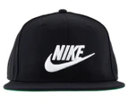 Nike Swoosh Pro Futura Snapback Cap - Black/Pine Green/White
