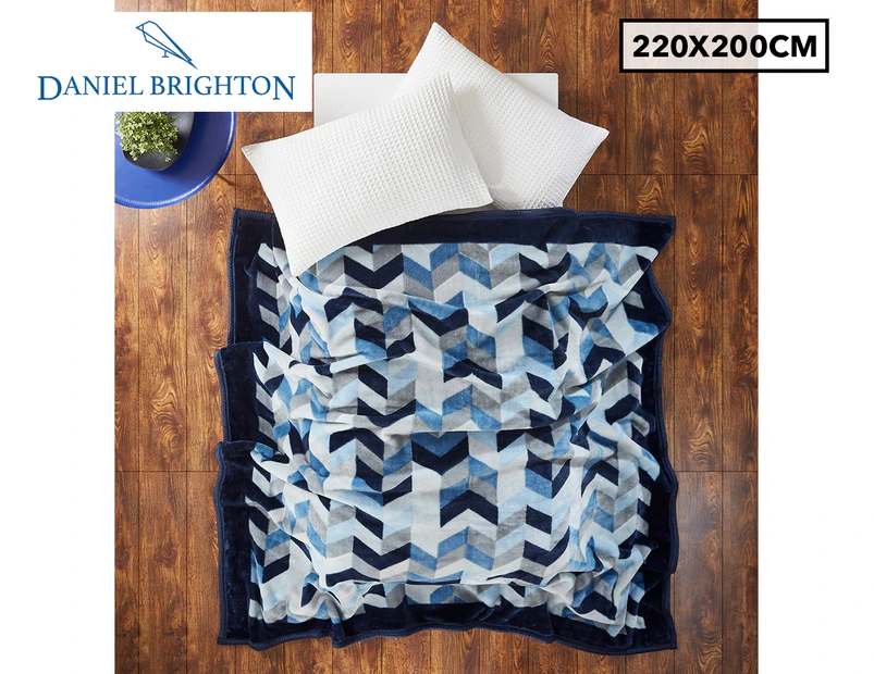 Daniel Brighton 220x220cm Mink Plush Blanket - Lexon