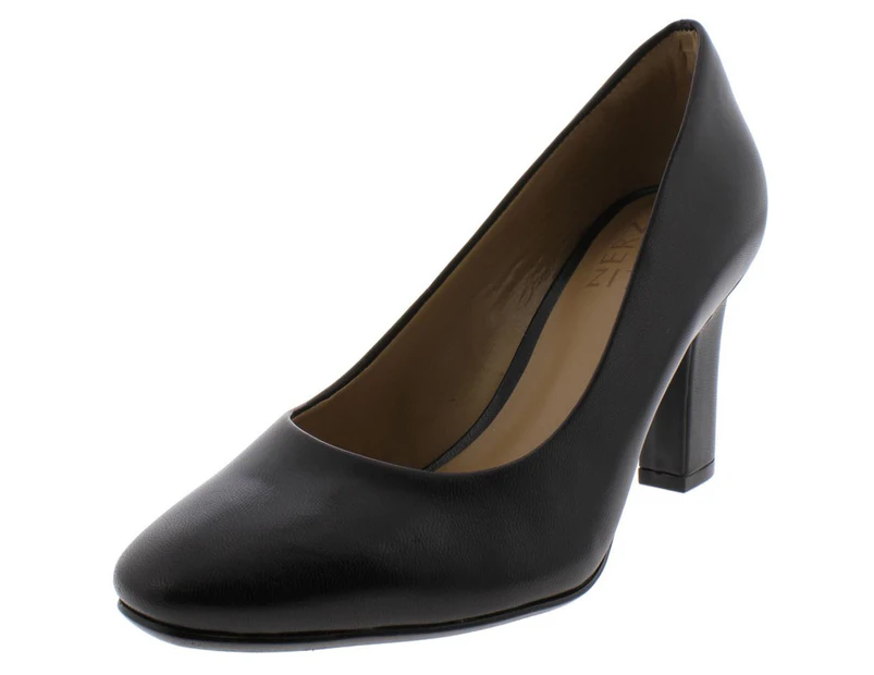 Naturalizer best sale gloria pump