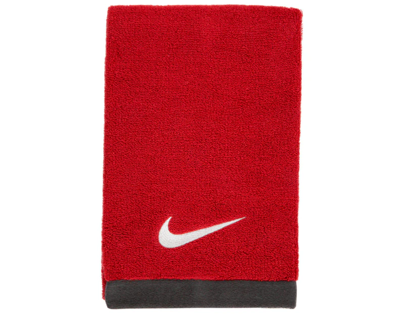Nike Medium Size Fundamental Towel - Sport Red/White