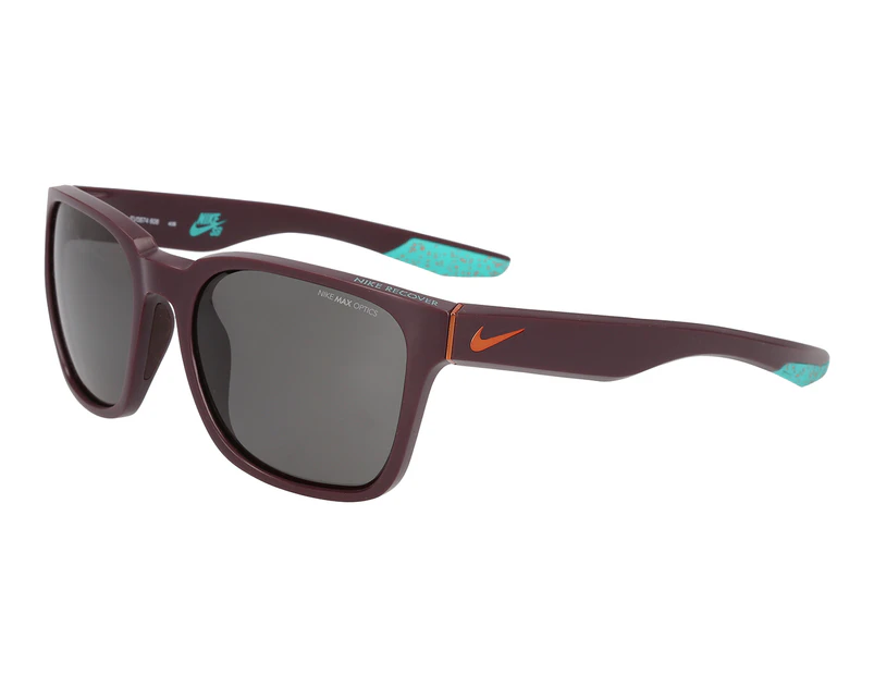 Nike SB Men's Recover Wayfarer Sunglasses - Matte Deep Burgundy/Copper Flash/Grey
