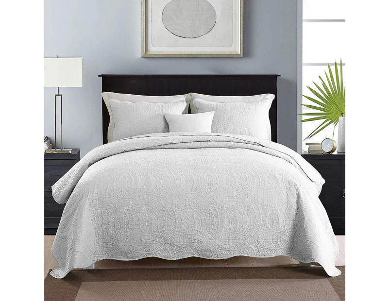 Queen King Super King Size Bed Embossed Coverlet Bedspread Set Comforter Quilt White
