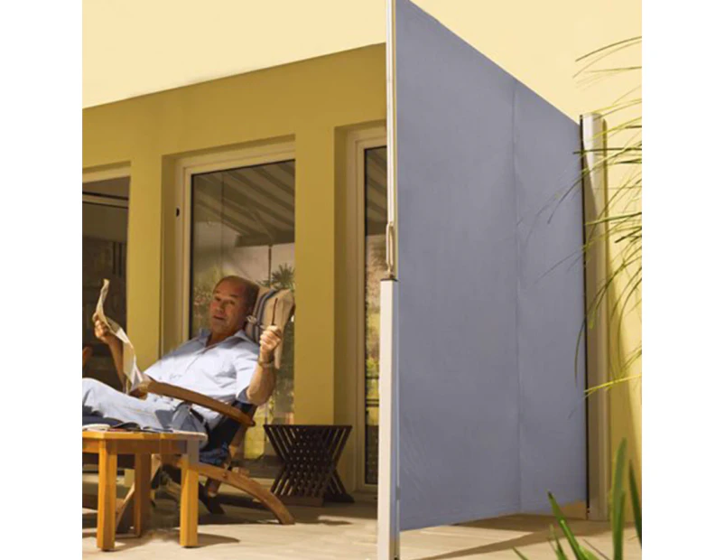 Excalibur Outdoor Living Retractable Privacy Side Screen & Sun Shade