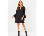 Calli Women's Dillion V Detail Dress - Black