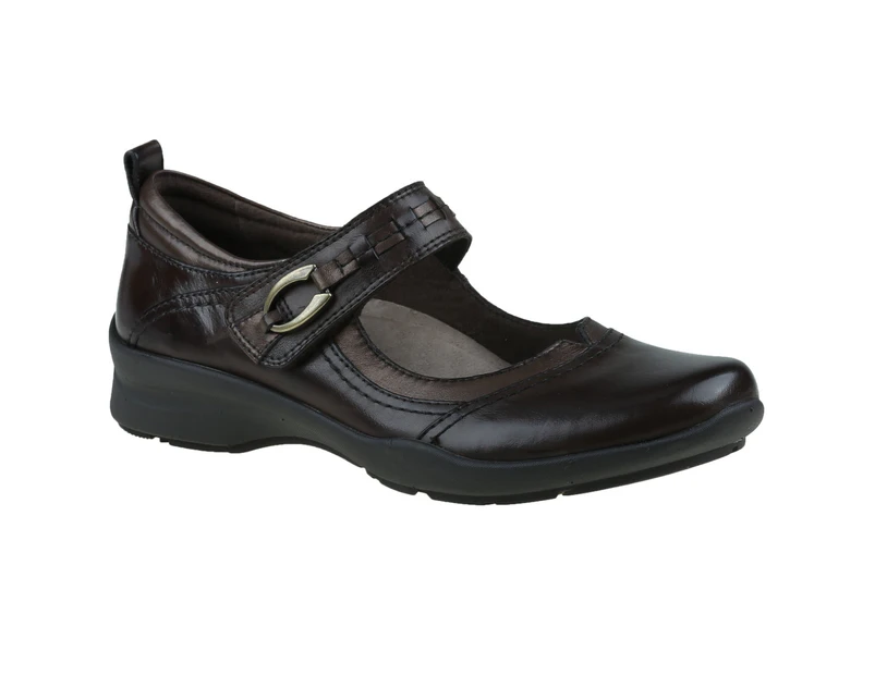 Earth Shoes Womens Angelica Comfort Work Shoe in Brown Leather