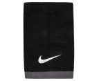 Nike Fundamental Medium Towel - Black/White