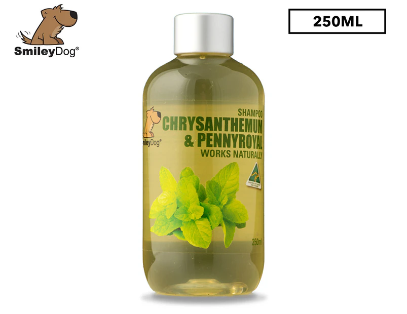 Smiley Dog Chrysanthemum & Pennyroyal Shampoo 250mL