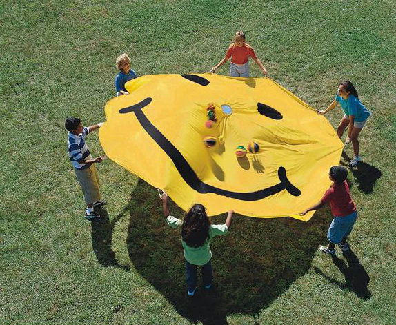 3.6m Diameter RipStop Smiley Face Playchute ( 12 foot Diamaeter )