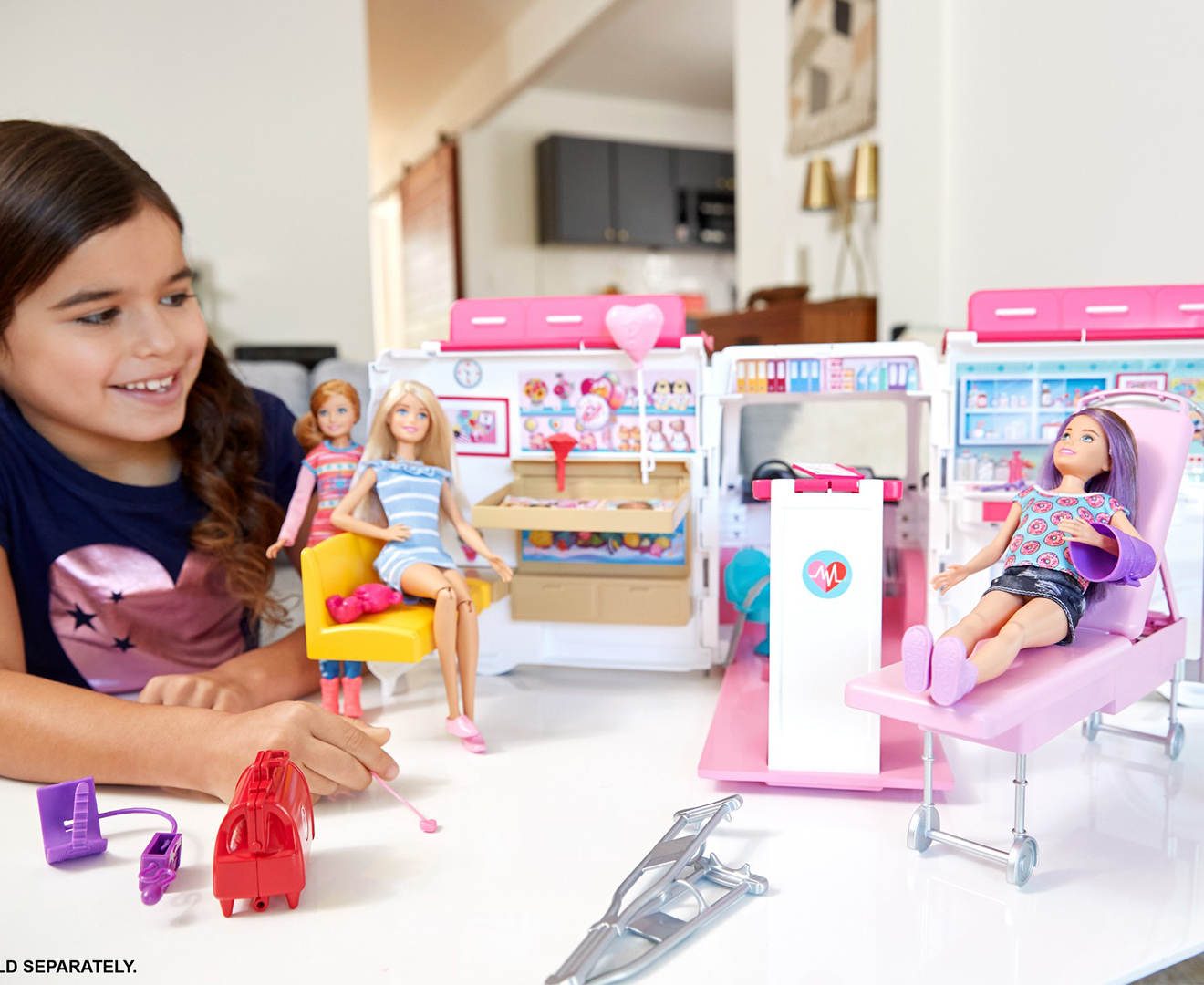 barbie care clinic van