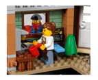 LEGO® 10259 Winter Village Station Creator