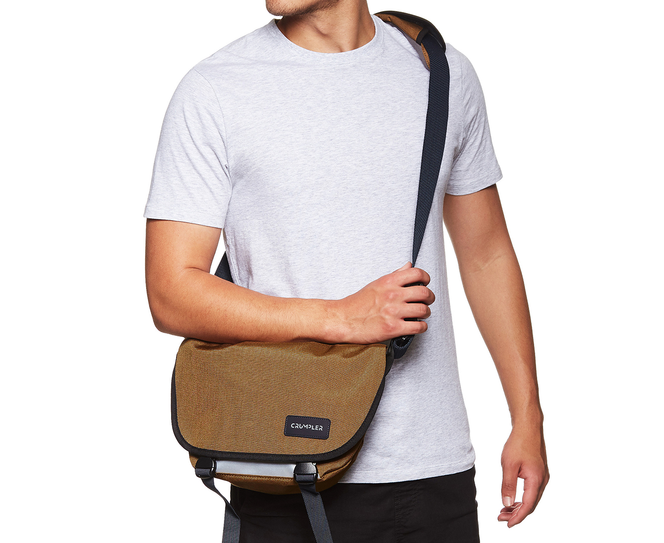 crumpler side bag