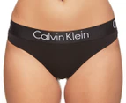 Calvin Klein Women's Motive Thong - Black