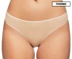 Calvin Klein Women's Form Thong - Bare