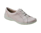 Planet Shoes Womens Mena Comfort Slip On Sneaker in Pink Leather