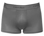 Calvin Klein Men's Microfibre Stretch Low Rise Trunks 3-Pack - Grey/Navy/Maroon