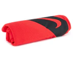 Nike 91x46cm Small Cooling Towel - Crimson/Anthracite