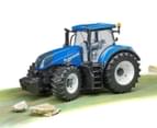 Bruder 1:16 New Holland T7 315 Tractor Toy 6