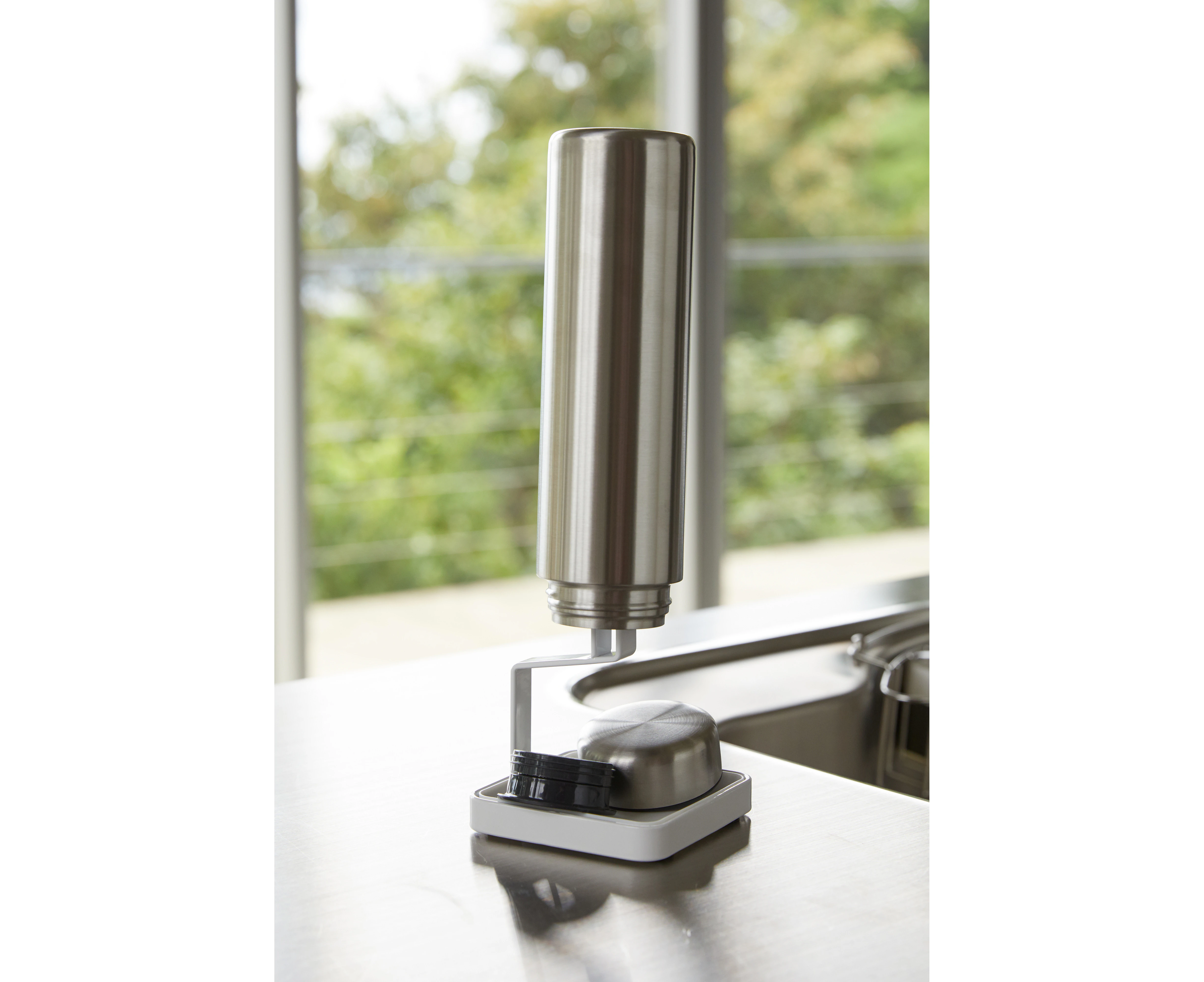 Tower Bottle Drying Stand- White