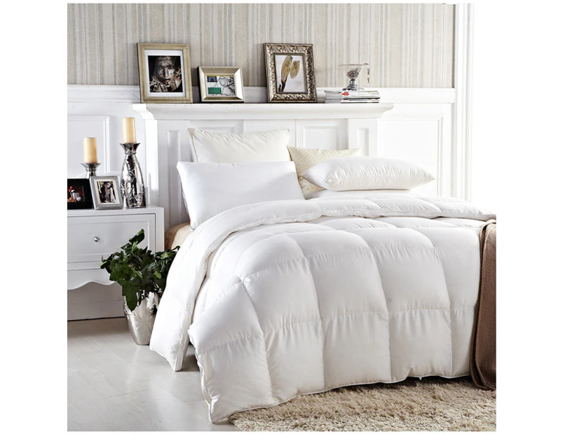 95% Luxury Goose Down& Feather Light Weight Quilt - Single (140cmx210cm)