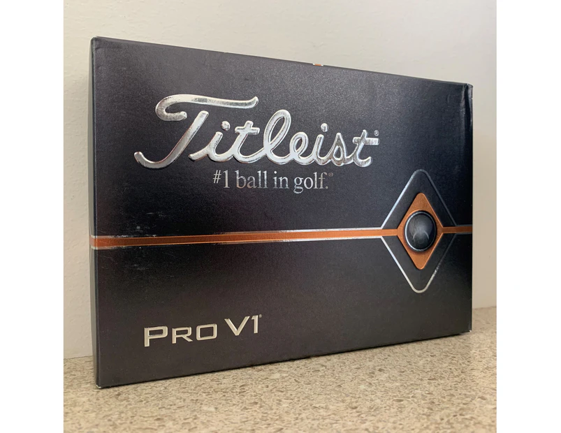2019 Titleist Pro V1 White Golf Balls 1 Dozen - White