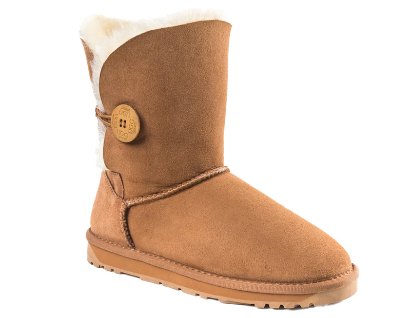OZWEAR Connection Women's New Generation Ugg 3/4 Classic Short Button Boots - Chestnut