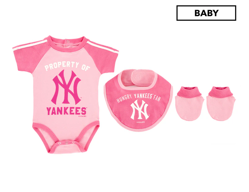 MLB Baby Girls' New York Yankees Onesie, Bib & Bootie Set - Pink