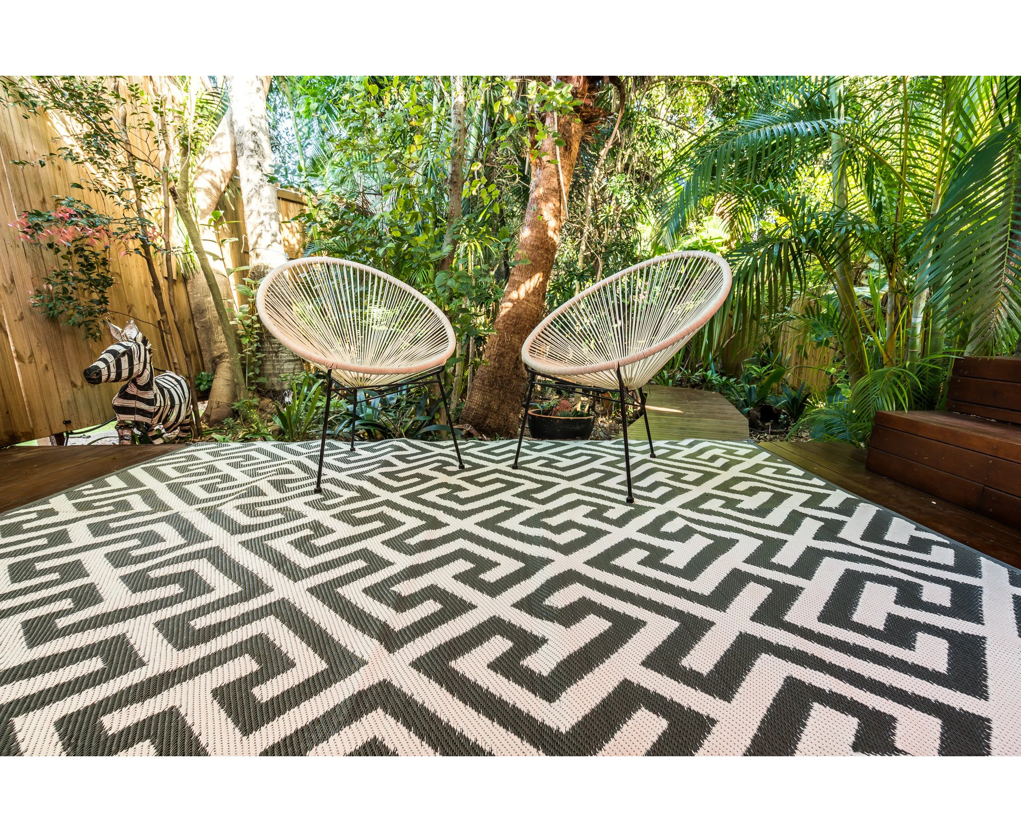 Outdoor Rug - Luxe Grey and White